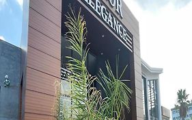 Ekor Elegance Hotel